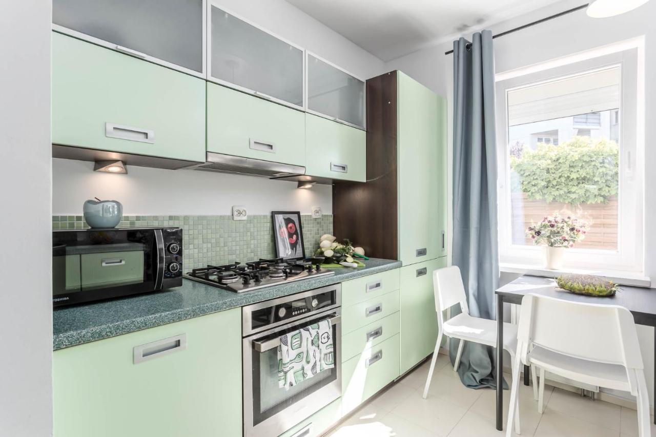 Chill Apartments Kabaty Family Варшава Екстериор снимка