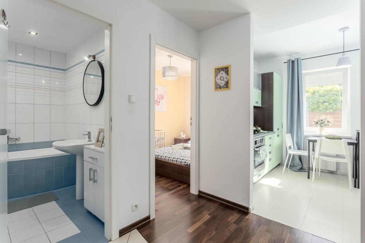 Chill Apartments Kabaty Family Варшава Екстериор снимка
